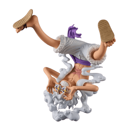 One Piece King of Artist Monkey D. Luffy Gear 5 Figur – 15 cm PVC von Banpresto. Figur von der Seite.